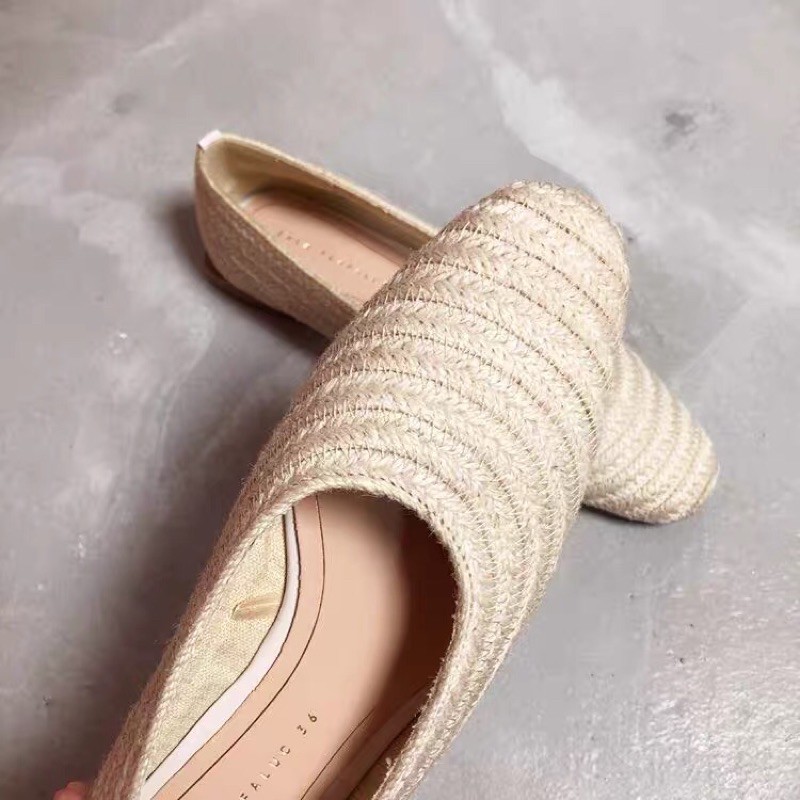 Giày bệt cói Zara