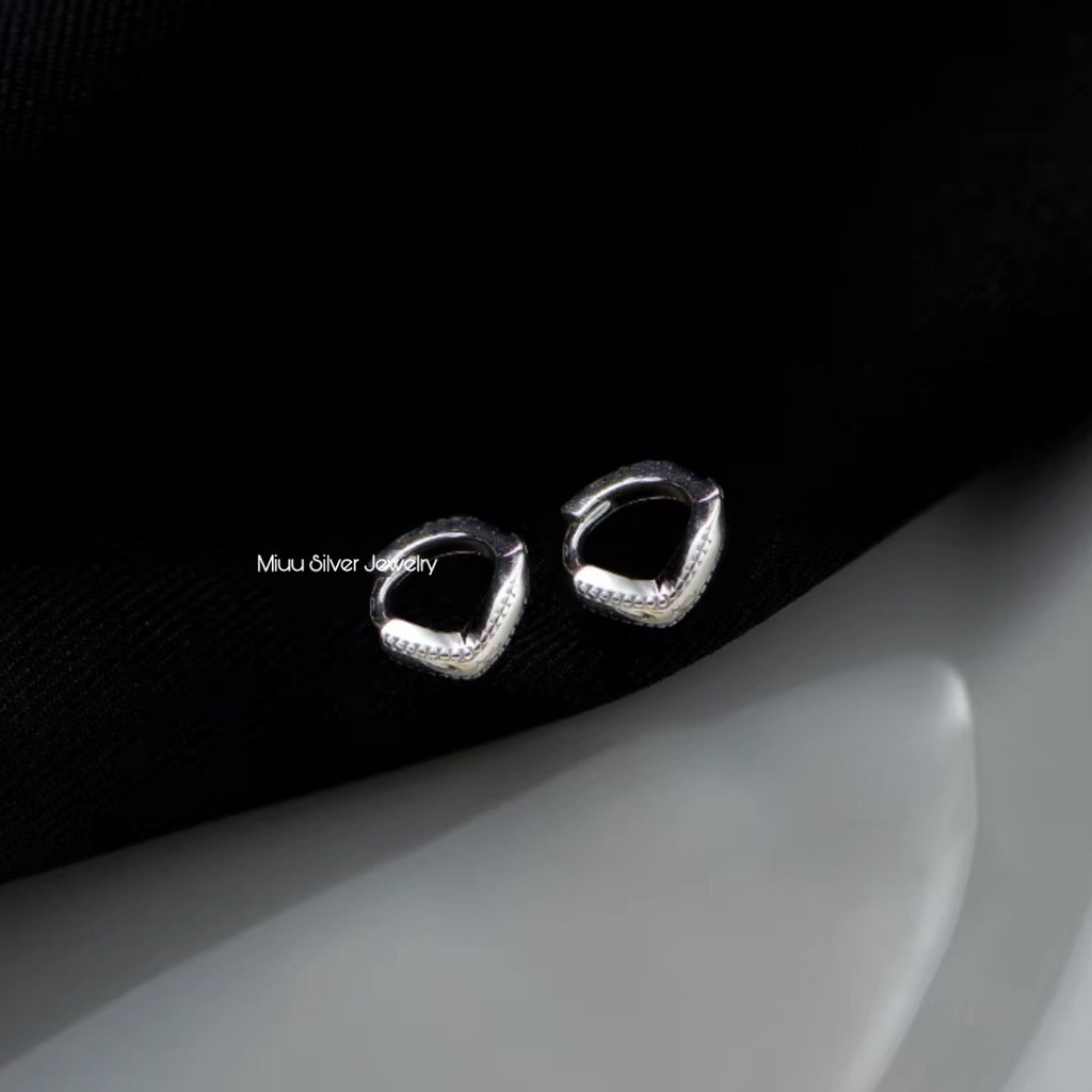 Bông tai nữ bạc 925 tròn kẹp vành tai Miuu Silver