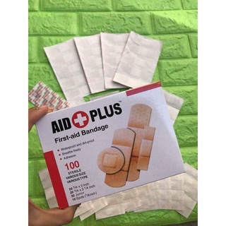 Băng dán vết thương cá nhân Ugo (set 100 chiếc đủ kích cỡ cỡ) - loại trơn và loại có hình