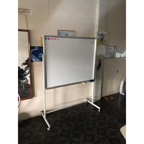 Bảng từ trắng di động , tặng kèm bút ,bông lau từ, nam châm bảng