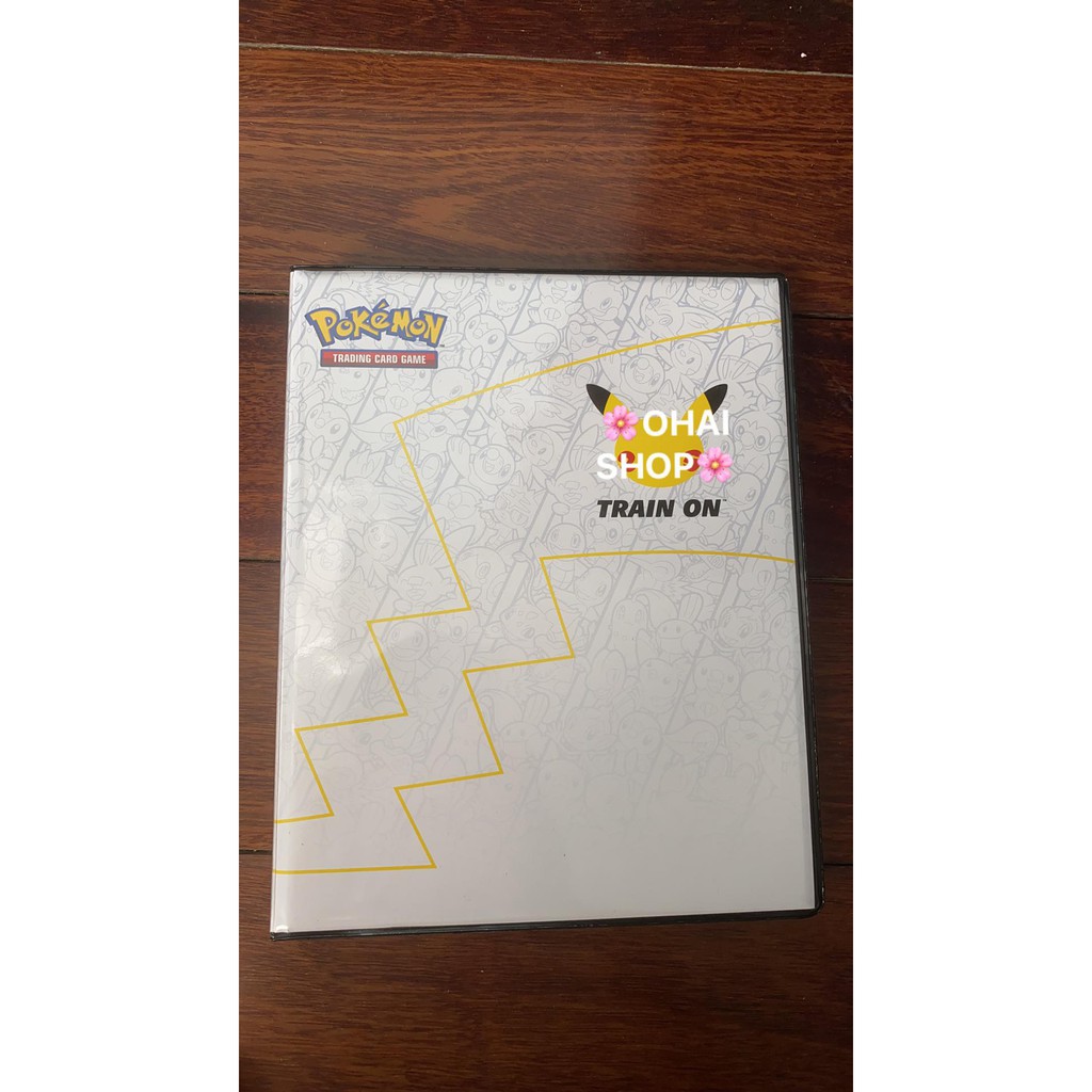 Tập Sưu Tầm Thẻ Bài Oversized Pokemon Kỉ Niệm 25 Năm First Partner Collection Binder Kèm Pikachu Jumbo Card