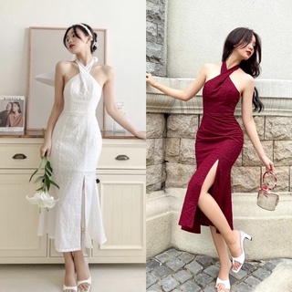 Đầm trắng cổ yếm xoắn xẻ tà