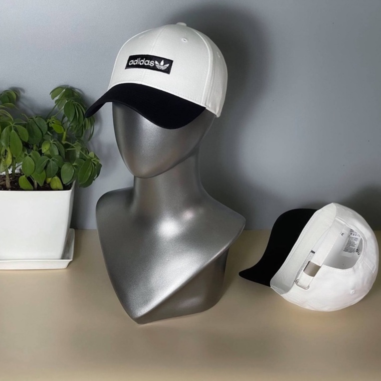 Nón lưỡi trai Adidas mix trắng đen xuất khẩu cực ôm đầu cá tính.
