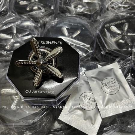 Quạt sáp thơm đính đá cài cửa gió điều hòa ô tô | BigBuy360 - bigbuy360.vn