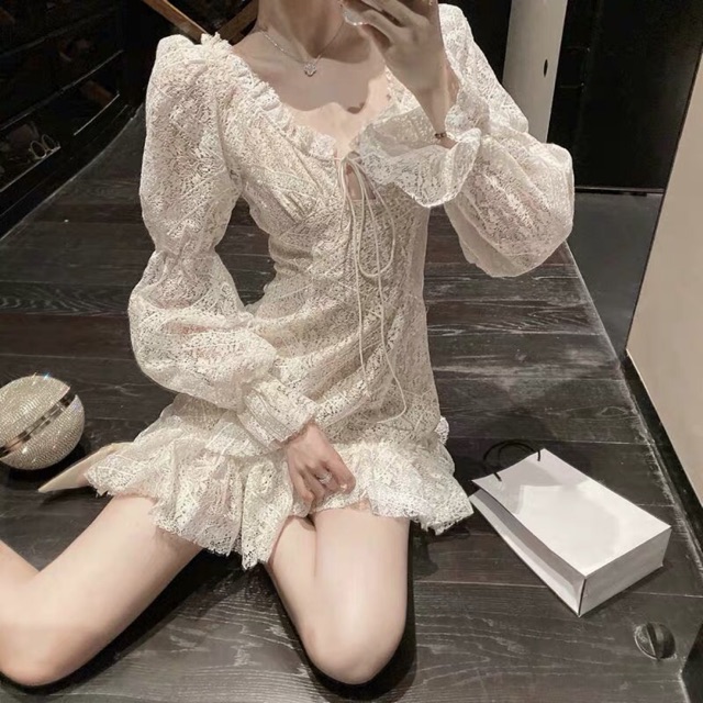 SẴN🖤Váy bánh bèo ulzzang ren tiểu thư Đầm xoè công chúa dự tiệc Tay Dài Cổ đan dây chéo bling bling lấp lánh sang chảnh | BigBuy360 - bigbuy360.vn