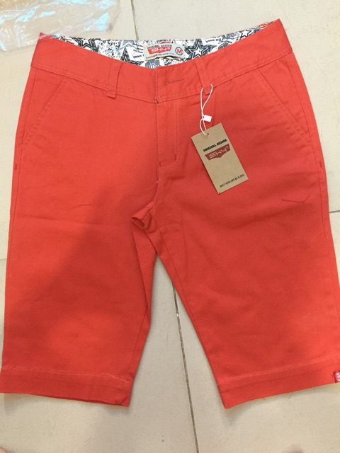 Quần lửng kaki nữ hàng xk đẹp, lên chuẩn form nha. | BigBuy360 - bigbuy360.vn