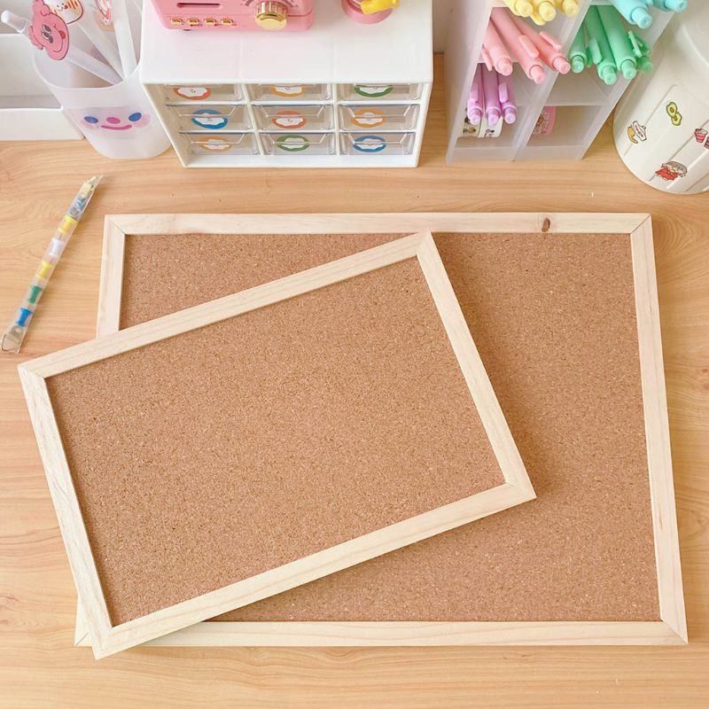 Bảng gỗ nút bần treo tường có khung dùng đính ảnh ghi chú tin nhắn thích hợp cho cửa hàng