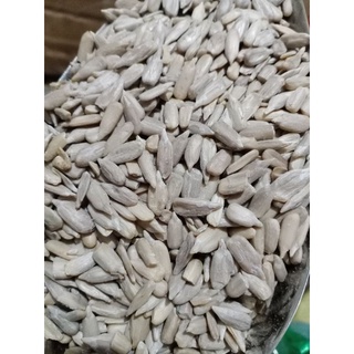 Hạt hướng dương tách vỏ
