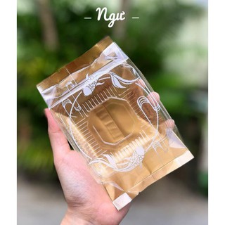 20 khay và 20 túi đựng bánh trung thu 150g