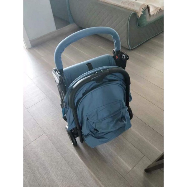 Xe đẩy Vinng gấp gọn mới trên 90%