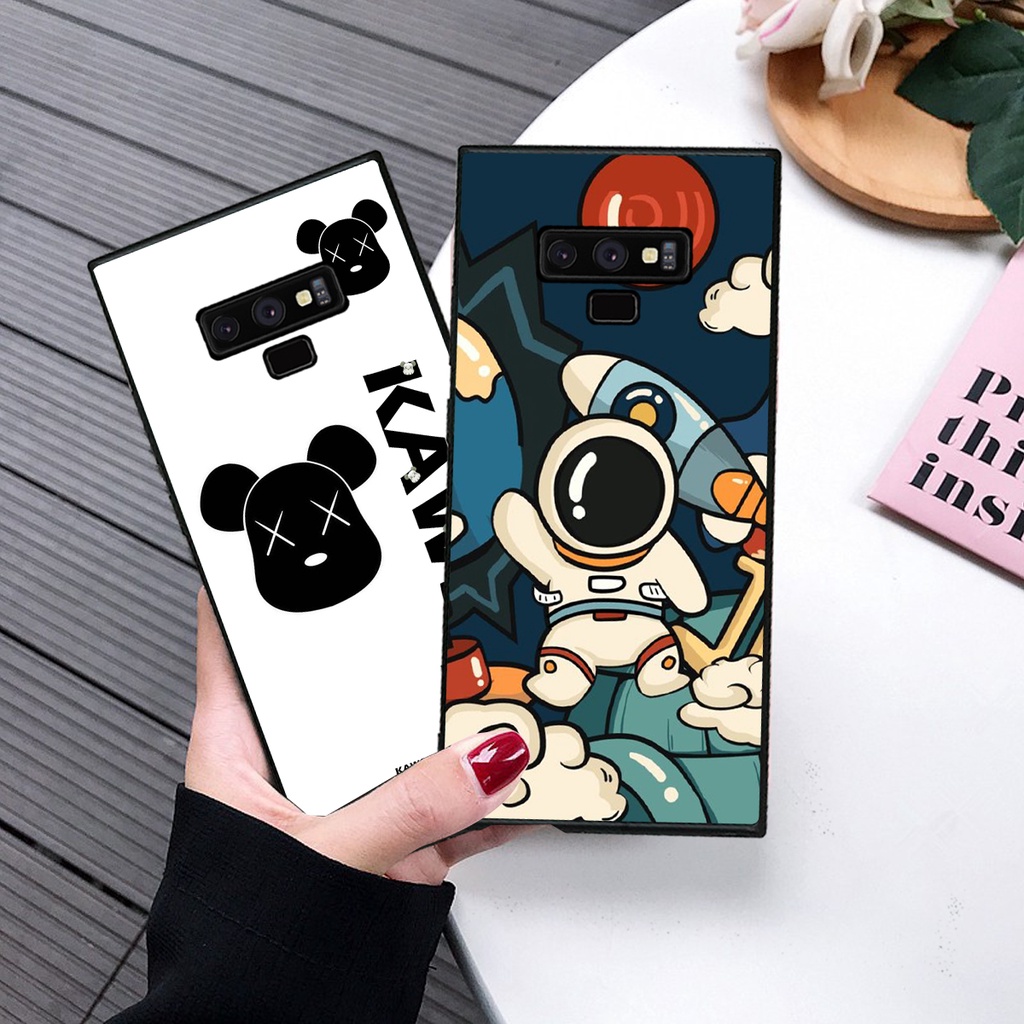 Ốp lưng Samsung NOTE 9 in hình K@ws, Cool Be@r SIÊU NGẦU