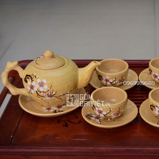 Bộ ấm chén Bát Tràng men vàng tiêu quai tùng vẽ hoa đào