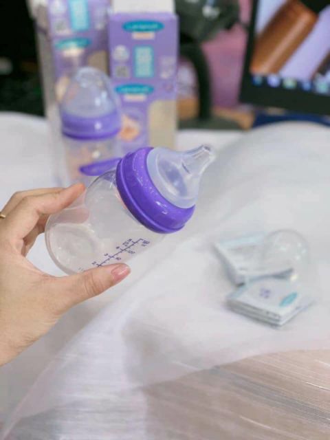 Núm ti Lansinoh chính hãng Mỹ