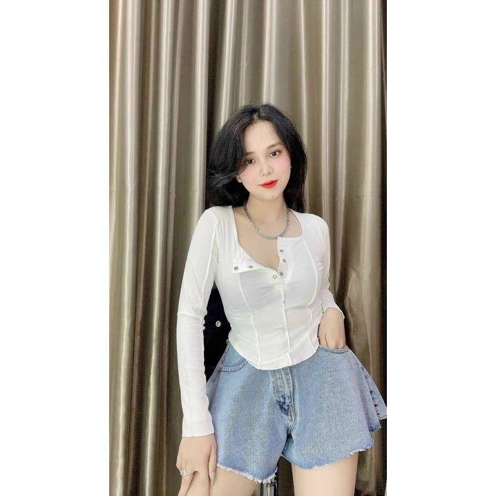 áo thun gân tay dài nút  bấm phối đường li 2 bên sườn li