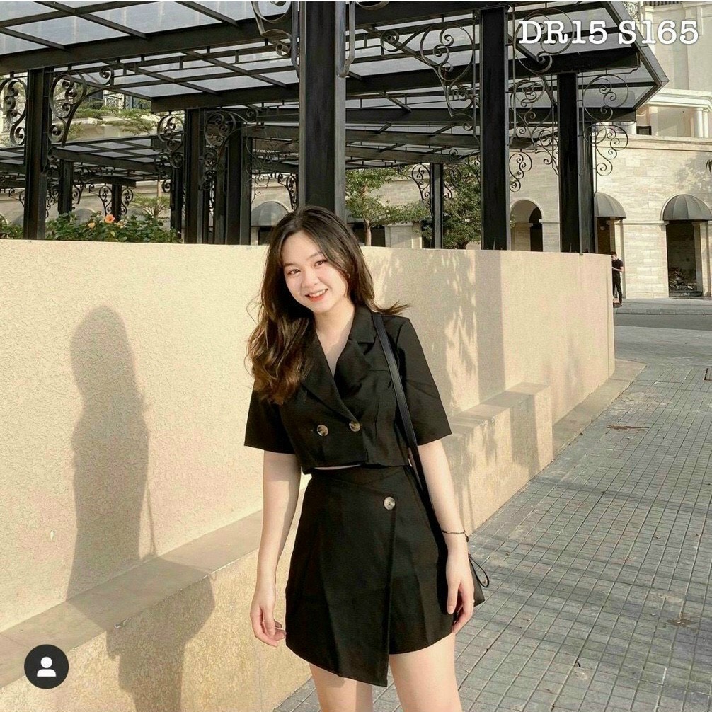 [ Miễn Phí Ship 2022 ] Set bộ kiểu áo croptop vest hai nút thiết kế sang chảnh kèm váy siêu xinh