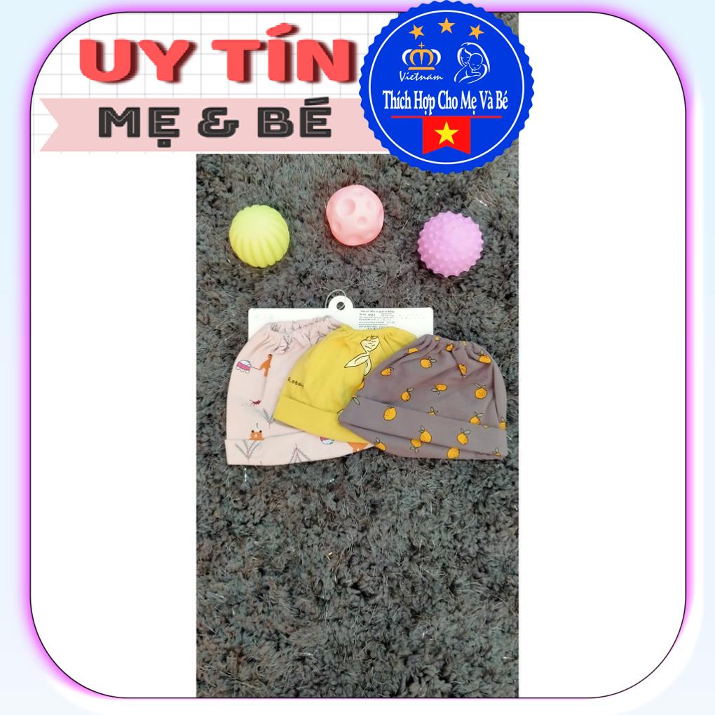 Nón em bé,mũ em bé kiểu hở đầu co giãn in bông (9559),  chất liệu cotton 100% , thương hiệu Aiueo Nhật Bản