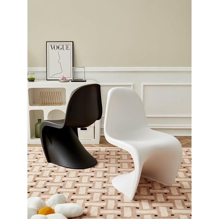 Ghế nhựa pantone phong cách Châu Âu thiết kế tối giản, decor Forher.since1998