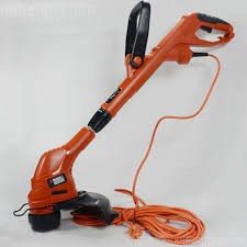 530W Máy cắt cỏ cầm tay Black and Decker GL5530