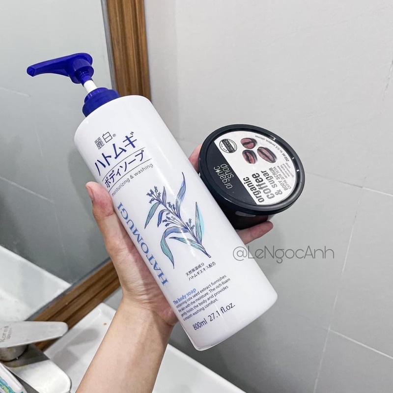 SỮA TẮM TRẮNG DA HATOMUGI NHẬT BẢN 800ml chính hãng