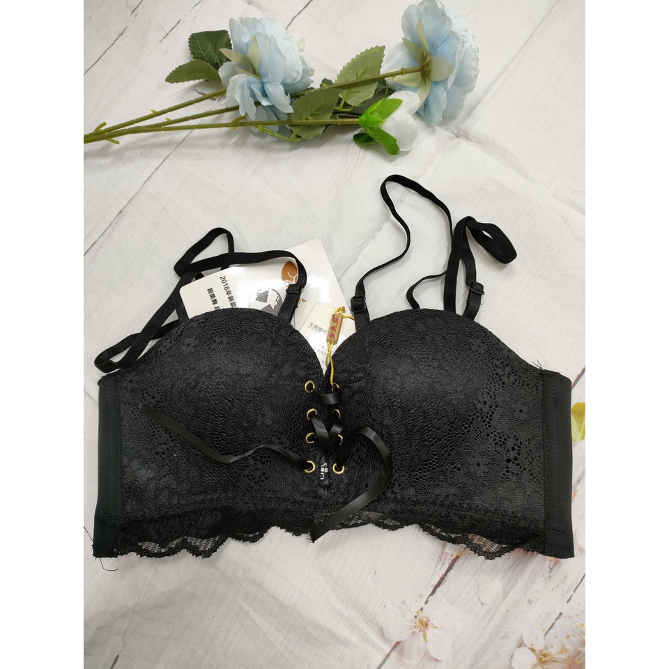 ÁO NGỰC CHỐNG TUỘT REN MẶC VÁY CƯỚI