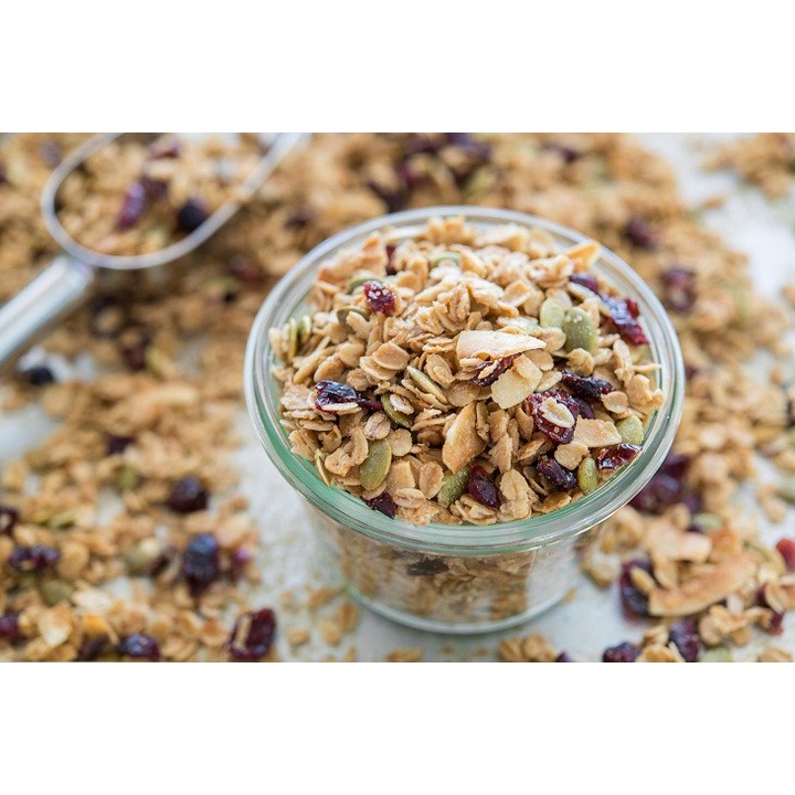 Granola 7 Loại Hạt Mix Mật Ong Ăn Liền 500g - Macca, Óc chó,Hạnh nhân, Bí xanh, Điều, Yến mạch, Mix 3 nho, Dừa, Mật ong