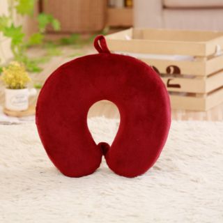 Gối cổ cao su non có khuy bấm (gối chữ U)