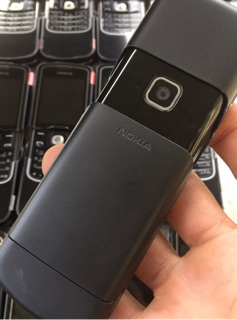 Điện thoại Nokia 8600 luna zin