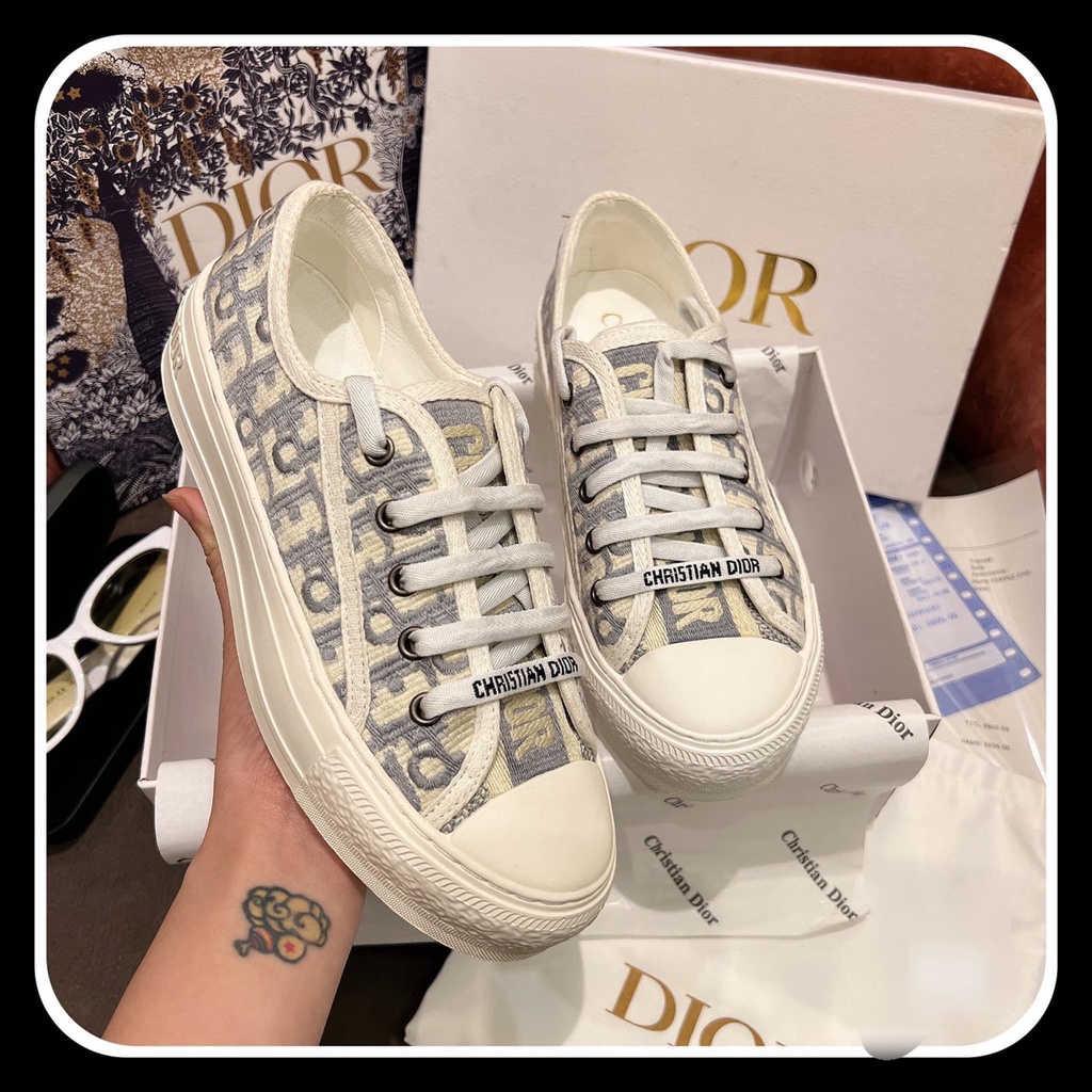 Giày thể thao nữ họa tiết DO vải thêu hàng cao cấp