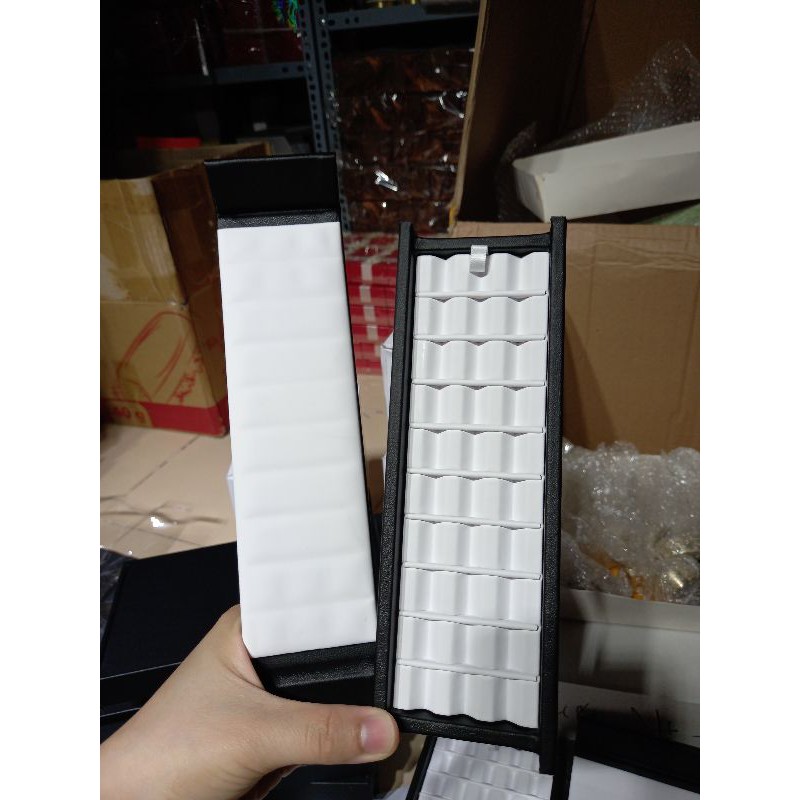 Hộp Da Đựng Đá, Trang Sức Loại 30 Viên Và 50 Viên