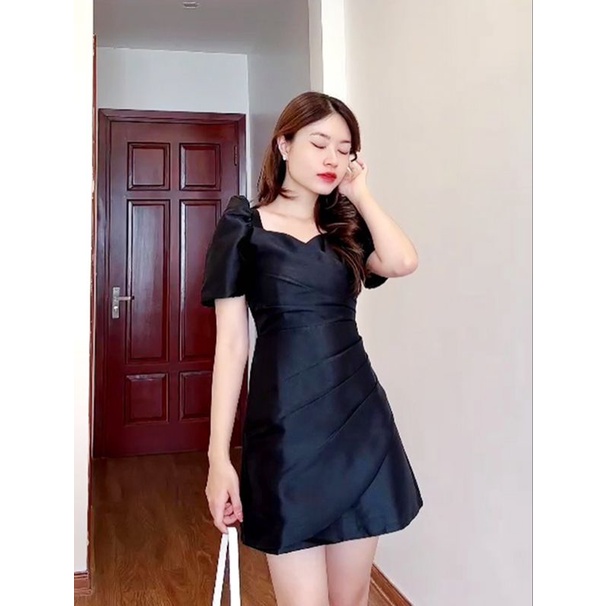 Đầm thiết kế Wonderhouse cổ tim xếp ly chéo tay tiểu thư chất vải bố xước cao cấp - Catera Dress