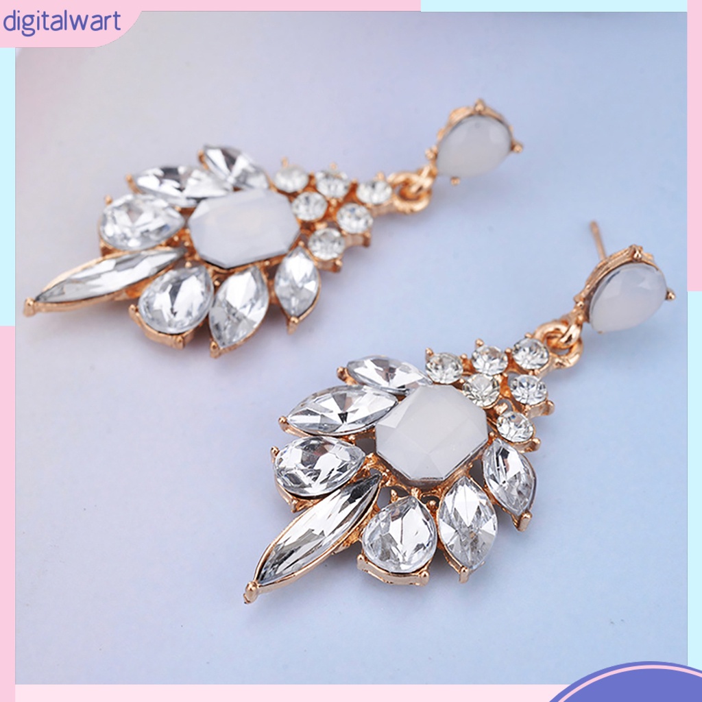 Đôi Bông Tai Dáng Dài Thiết Kế Đính Đá Thời Trang Thanh Lịch Dành Cho Nữ