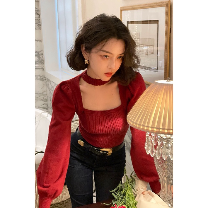 QKOOLE  Áo dệt kim cổ vuông màu đỏ/ đen phong cách Hàn Quốc thời trang cá tính cho nữ