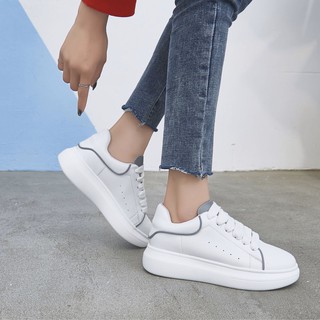 Giày Sneaker MC Queen Phản Quang Dây Lụa Cao Cấp Full Box Full Bill