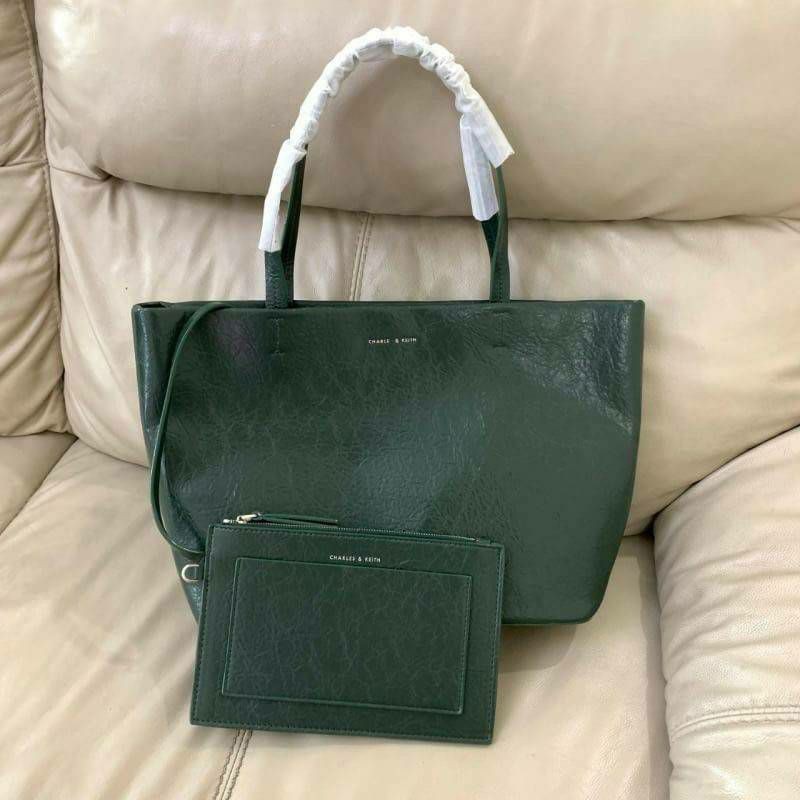 Túi Tote Cỡ Lớn Hiệu Charles And Keith C12652