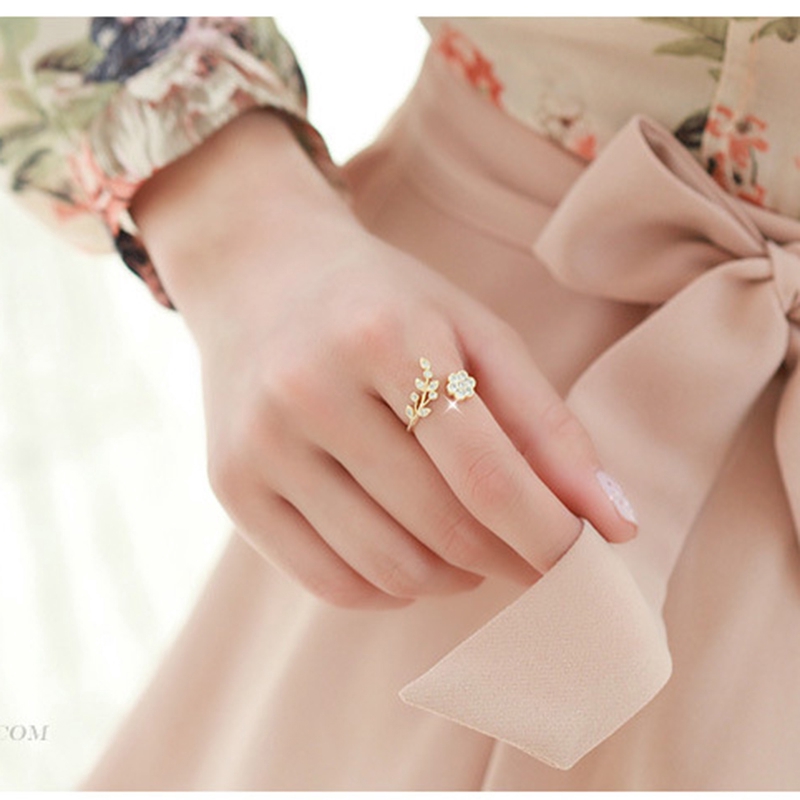 Nhẫn Mạ Vàng Mini Hình Hoa Sang Trọng Có Thể Điều Chỉnh