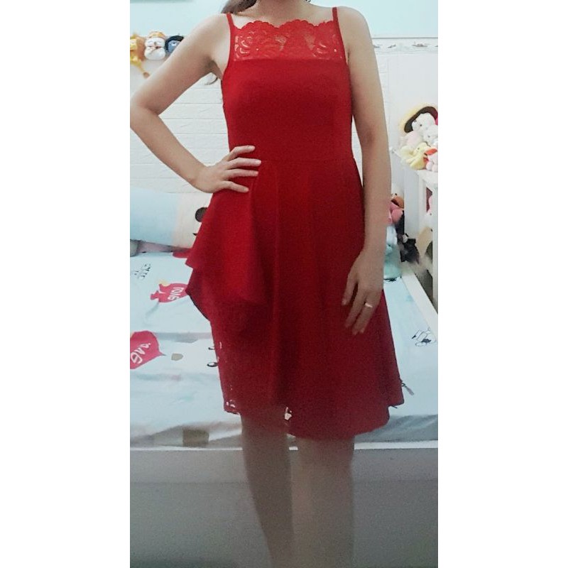 Thanh lý đầm body   màu do  dể thương size dưới 49kg nguyen tag