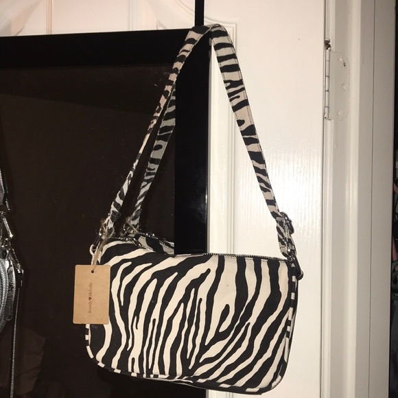 Túi đeo tay Zebra Print Purse