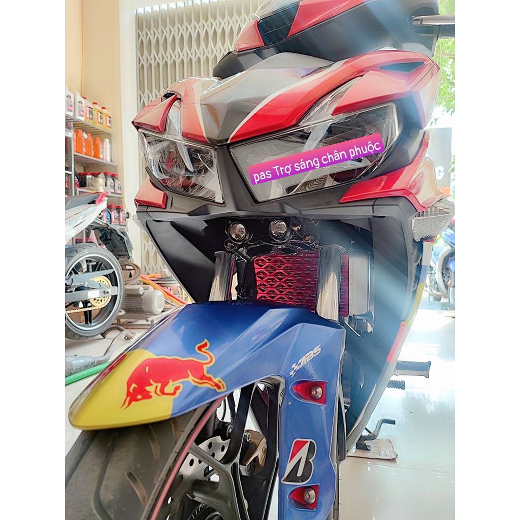 Bát  gắn đèn trợ sáng Mini vào phuộc Inox 304