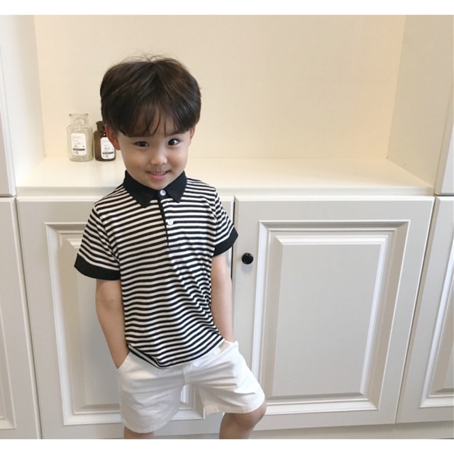 Áo kẻ ngang cổ đức bé trai