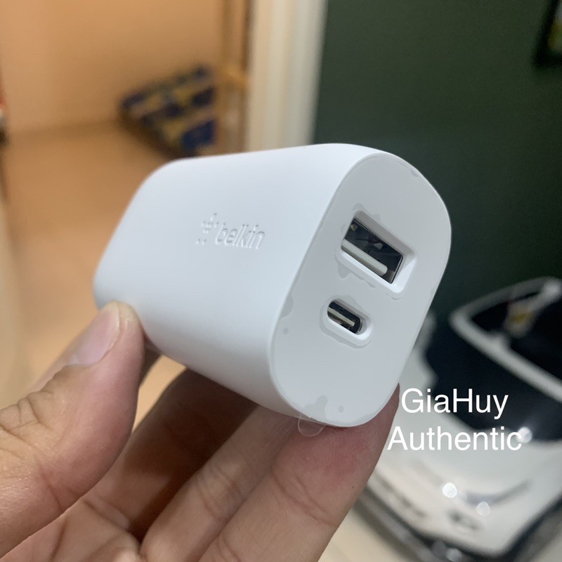 Củ Sạc nhanh New iPhone 12 Series, iPad Pro BELKIN WCB004dqWH BOOST↑ 32W (01 USB-C PD 20W &amp; 01 USB-A 12W)