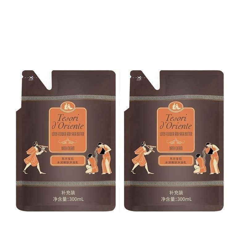 sữa tắm hoa sen set 2 gói tổng 600ml | BigBuy360 - bigbuy360.vn