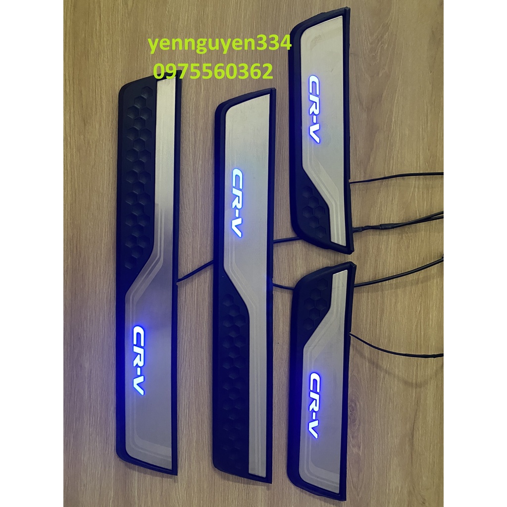 Nẹp bước chân có đèn Honda CRV nhựa thay thế chính hãng