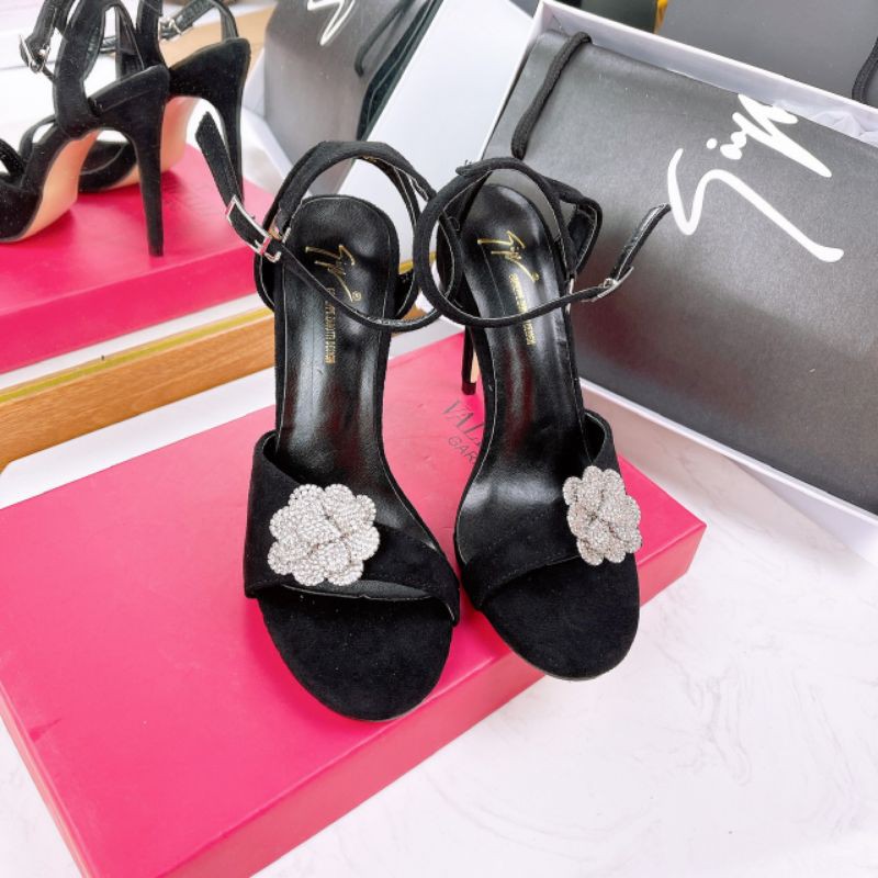 JKXH(ẢNH THẬT) Sandal 10p Hoa Đá Mềm Êm Gót Đũa Fullbox Cao Cấp