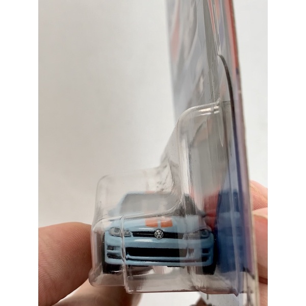 Xe Hot Wheels Volkswagen Golf MK7 Gulf Number 02