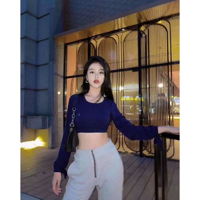 Áo croptop nữ tay dài khoét lưng xanh navy SC32