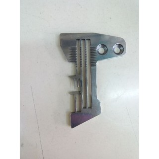 Mặt nguyệt cuốn biên máy vắt sổ siruba 747f