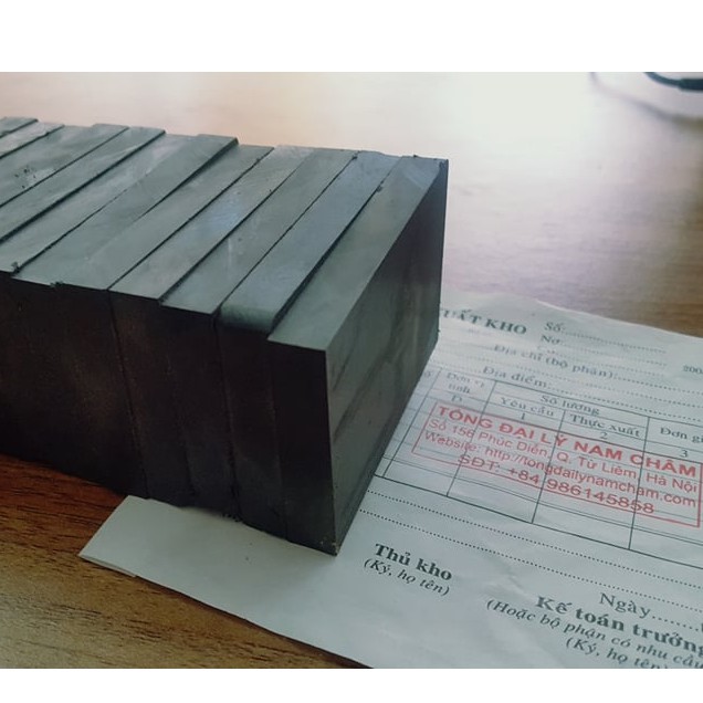 Nam châm Ferrite 75x50x10mm, nam châm đen khối to tách lọc sắt