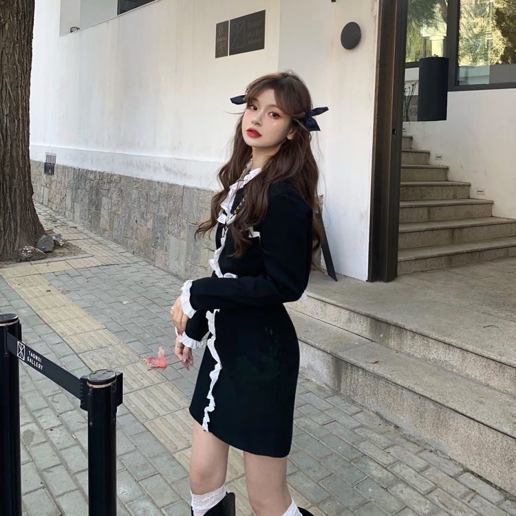 Set áo len dài tay màu đen + chân váy thời trang nữ tính