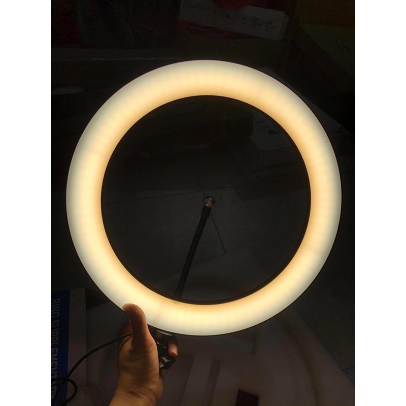 Đèn livestream size 36 bóng dẹt siêu sáng kèm chân đèn 2m1 | BigBuy360 - bigbuy360.vn