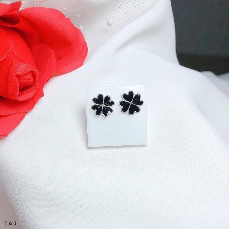 BÔNG TAI BẠC TA CỎ 4 LÁ ĐEN XINH XẮN